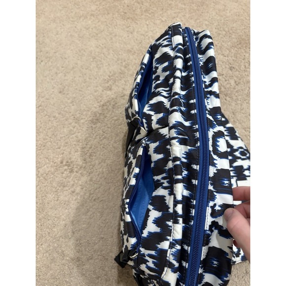 Lululemon Urban Yogini Ikat Yoga Messenger Bag Sprinkler Blue main image 4